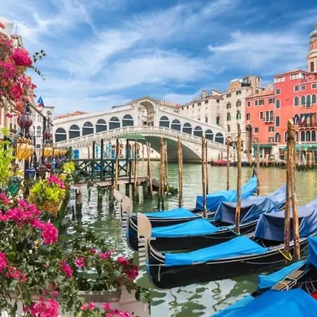 Διαμέρισμα Bilocale Tra Venezia E Treviso! *